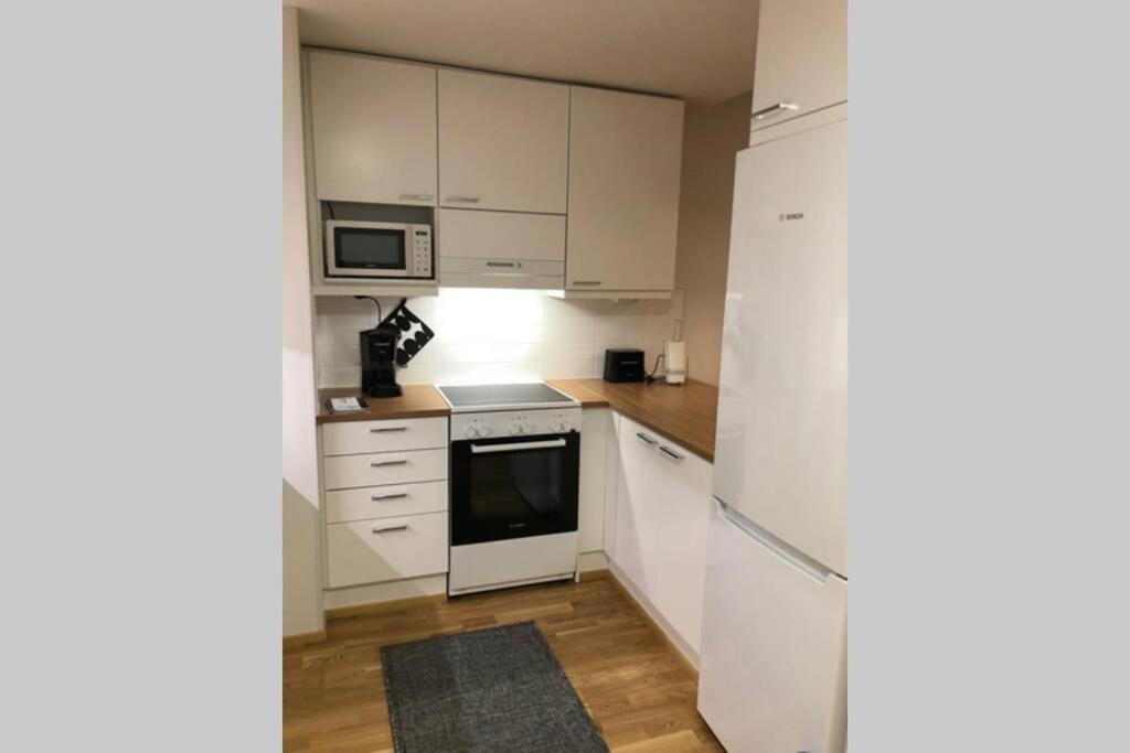 Ferienwohnung Keskustan Kaksio 45 M2 Autopaikalla, Rautatienkatu 19, 9 Krs Oulu Exterior foto