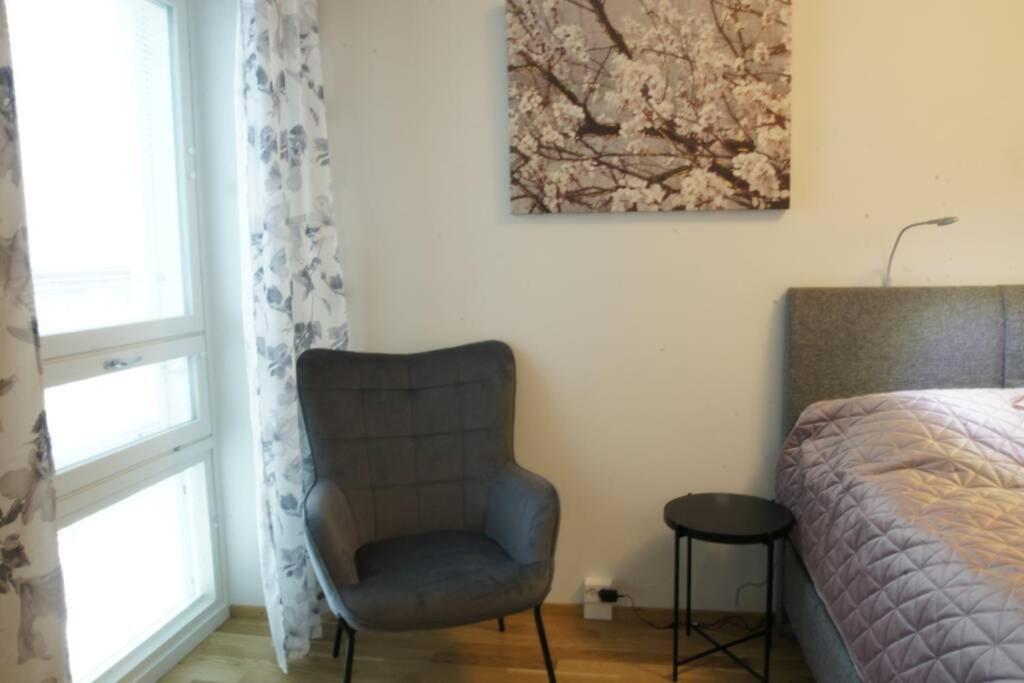 Ferienwohnung Keskustan Kaksio 45 M2 Autopaikalla, Rautatienkatu 19, 9 Krs Oulu Exterior foto