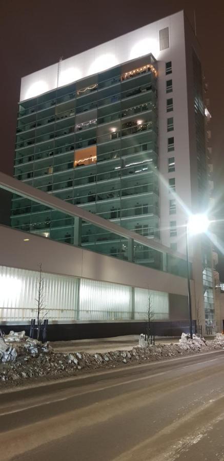 Ferienwohnung Keskustan Kaksio 45 M2 Autopaikalla, Rautatienkatu 19, 9 Krs Oulu Exterior foto