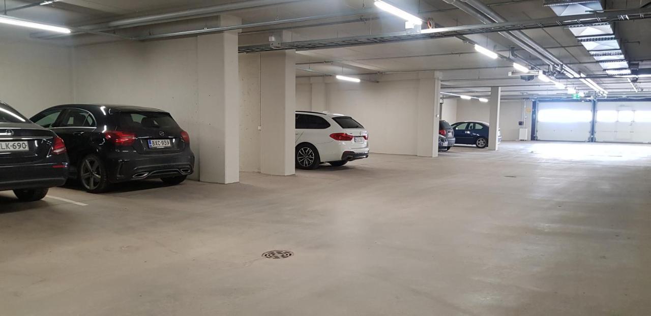 Ferienwohnung Keskustan Kaksio 45 M2 Autopaikalla, Rautatienkatu 19, 9 Krs Oulu Exterior foto