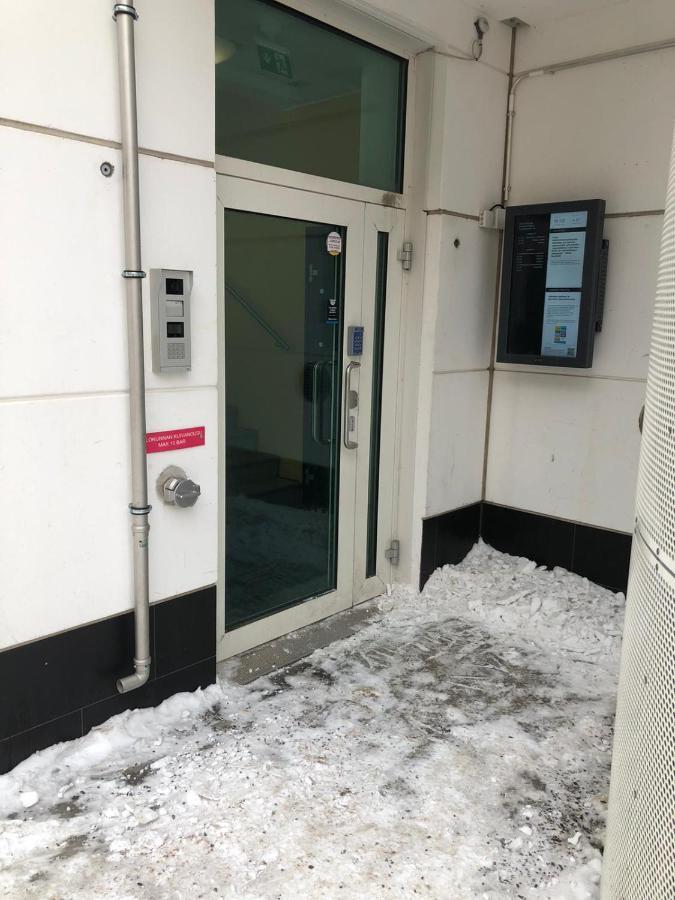 Ferienwohnung Keskustan Kaksio 45 M2 Autopaikalla, Rautatienkatu 19, 9 Krs Oulu Exterior foto